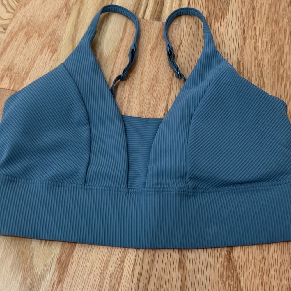 Sports bra/top